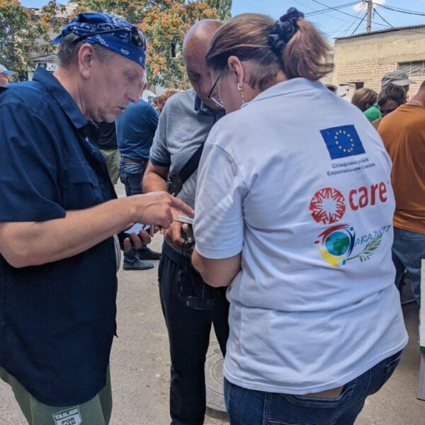 Коли приходить біда в дім, то всі гуртуються разом і допомагають як родина. Після…